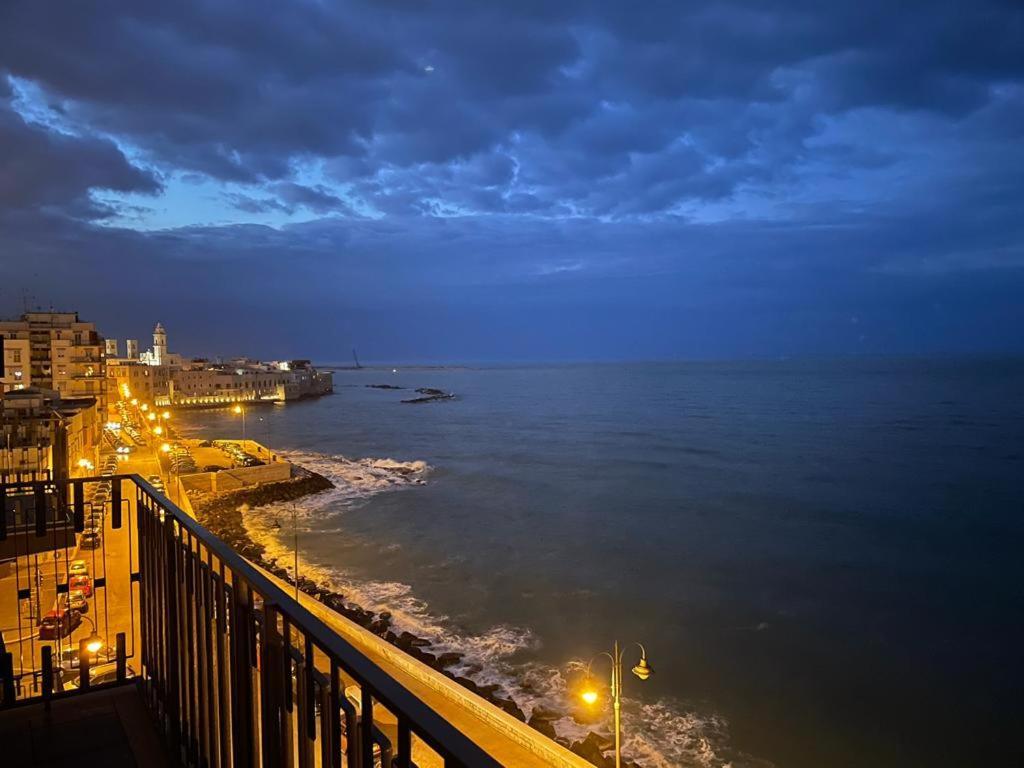 Appartement Fronte Mare à Molfetta Extérieur photo