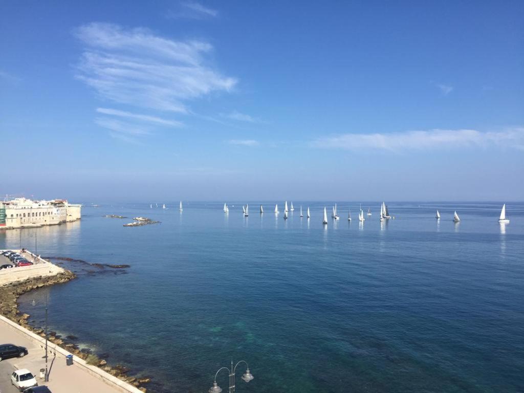 Appartement Fronte Mare à Molfetta Extérieur photo